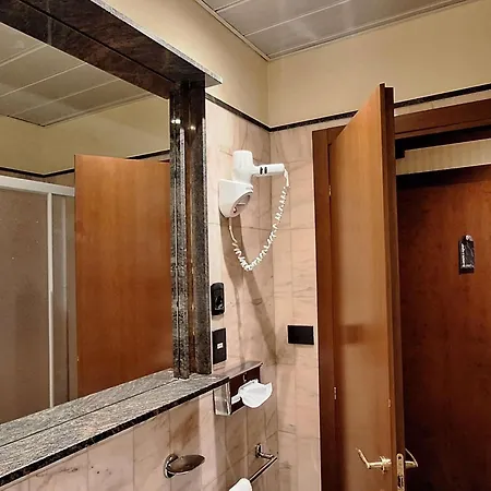 Szálloda Mercure Centro Astoria 4*