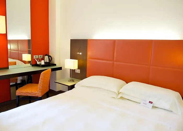 Mercure Centro Astoria 4*