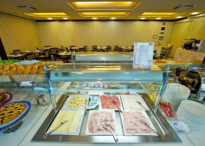 Mercure Centro Astoria 4*