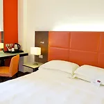 Mercure Centro Astoria 4*