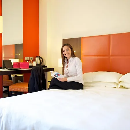 Mercure Centro Astoria 4*