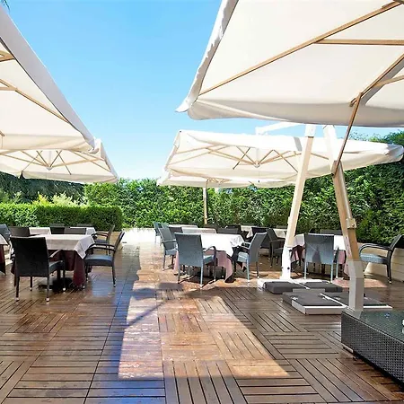 Hotel Mercure Centro Astoria 4*