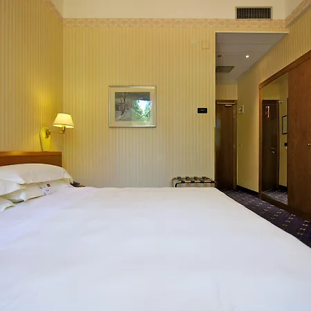 머큐어 레지오 에밀리아 첸트로 아스토리아 호텔 레조넬에밀리아