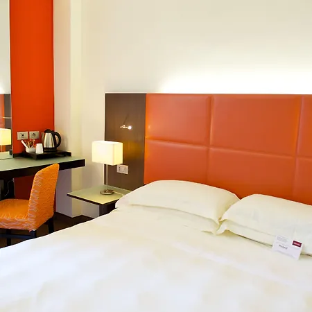 Mercure Centro Astoria 4*