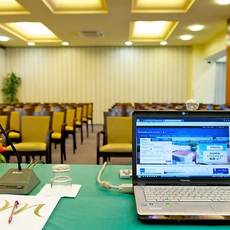 Mercure Centro Astoria Hotel 4*