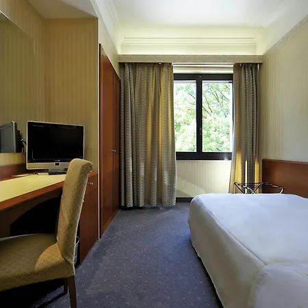 Szálloda Mercure Centro Astoria Reggio Emilia