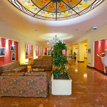 Mercure Centro Astoria מלון 4*