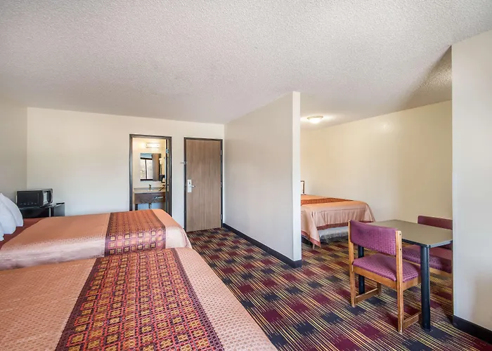 ホテル メルキュール レッジョ エミリア チェントロ アストリア 4*