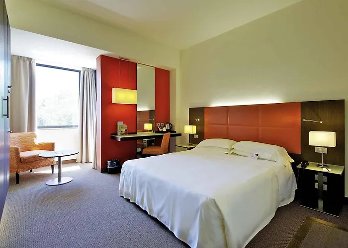 Mercure Centro Astoria Hotel 4*